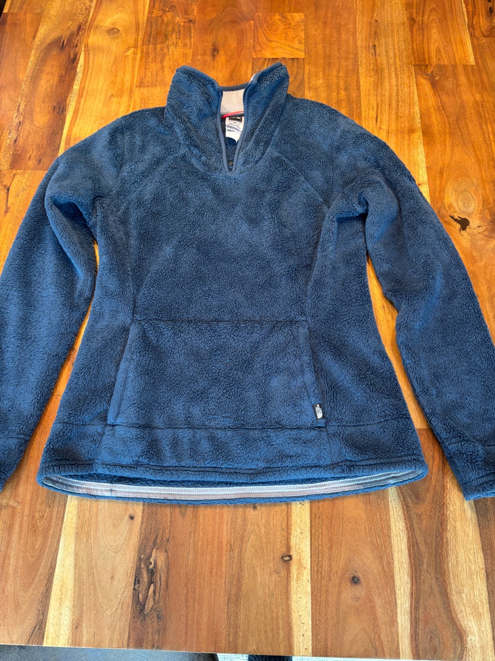The North Face Navy Fleece Pullover - Size Small